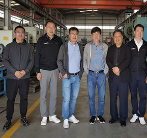 Iż-Żjara Fuq il--post Mill-Kumpanija SN Tal-Korea t'Isfel U l-Fabbrika Tagħna...